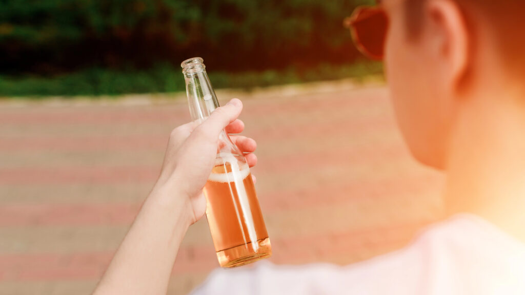Alcohol Use Disorder in Working Professionals: Confidential Evening IOP in Wilmington, MA